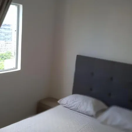 Moderno Con Piscina Y Vistas Espectaculares Apartamento