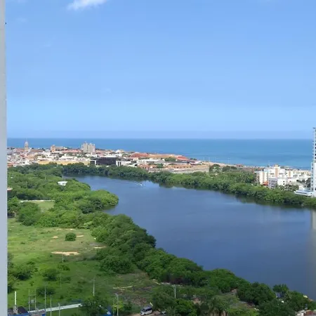 Moderno Con Piscina Y Vistas Espectaculares *